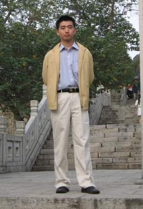 舒崧